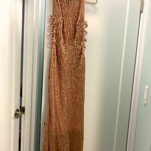 Beautiful pink sequin prom dress !